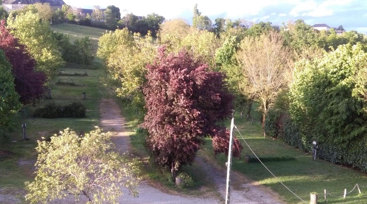 A L'Etape De La Ferme Acomodação com café da manhã Noailles  Exterior foto